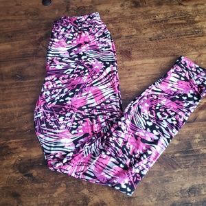 Honey and Lace leggings